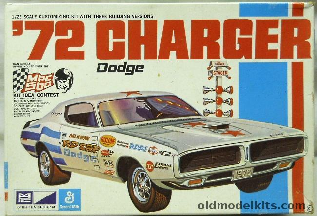 MPC 1/25 1972 Dodge Charger - Stock / Street Machine / Super Stock, 1-7207-225 plastic model kit